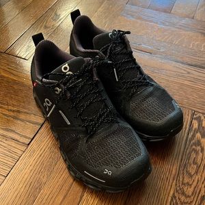 On Cloudflyer Waterproof Women's 8.5